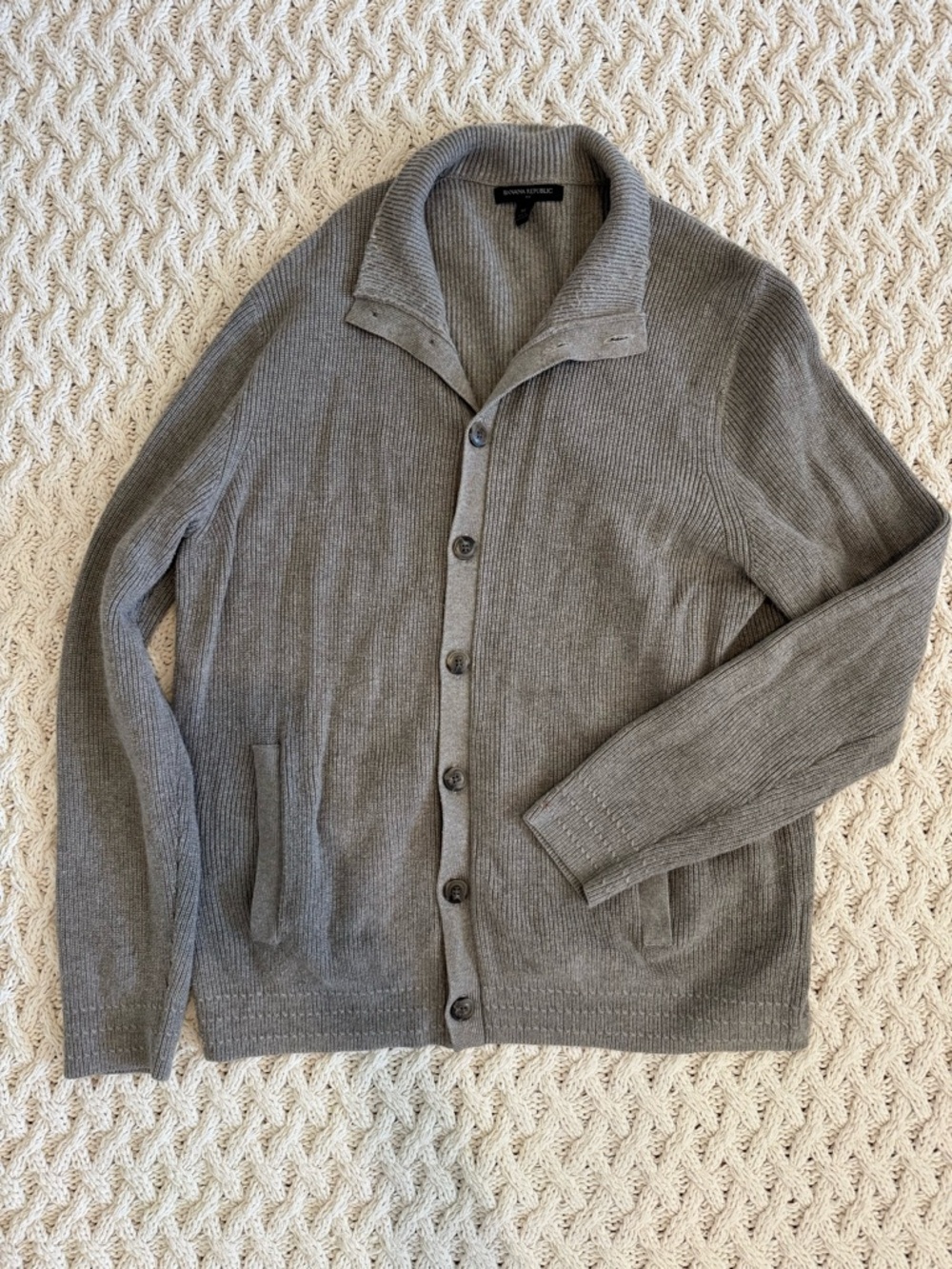 Banana Republic Men's Gray Shawl-Collar Button Cardigan